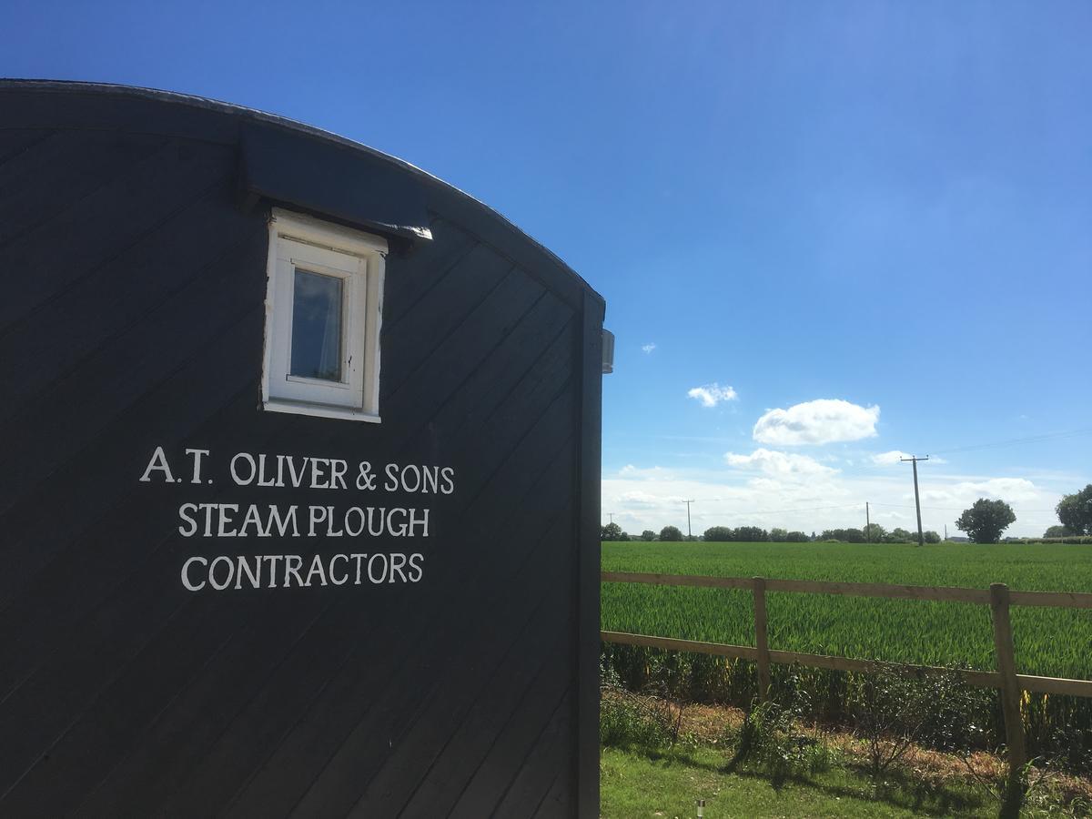 Shepherd'S Hut At Puttocks Farm Villa Great Dunmow Esterno foto